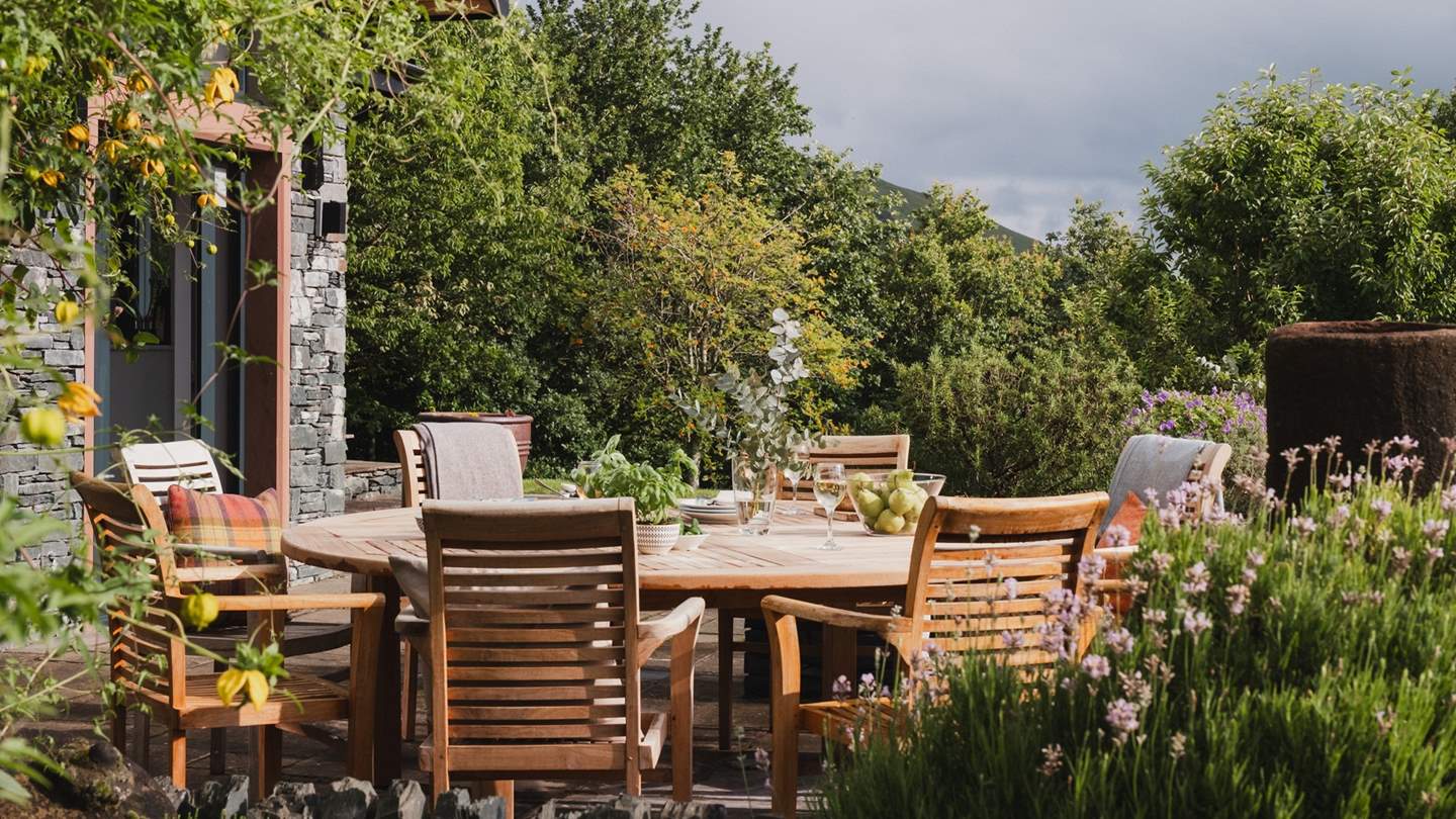 Alfresco living has never looked so inviting...