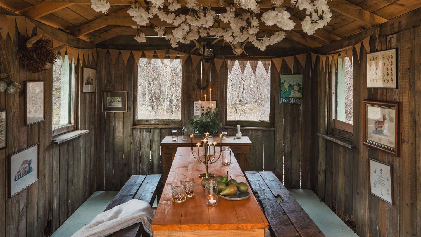 Uncover a rustic indoor table and alfresco dining bench