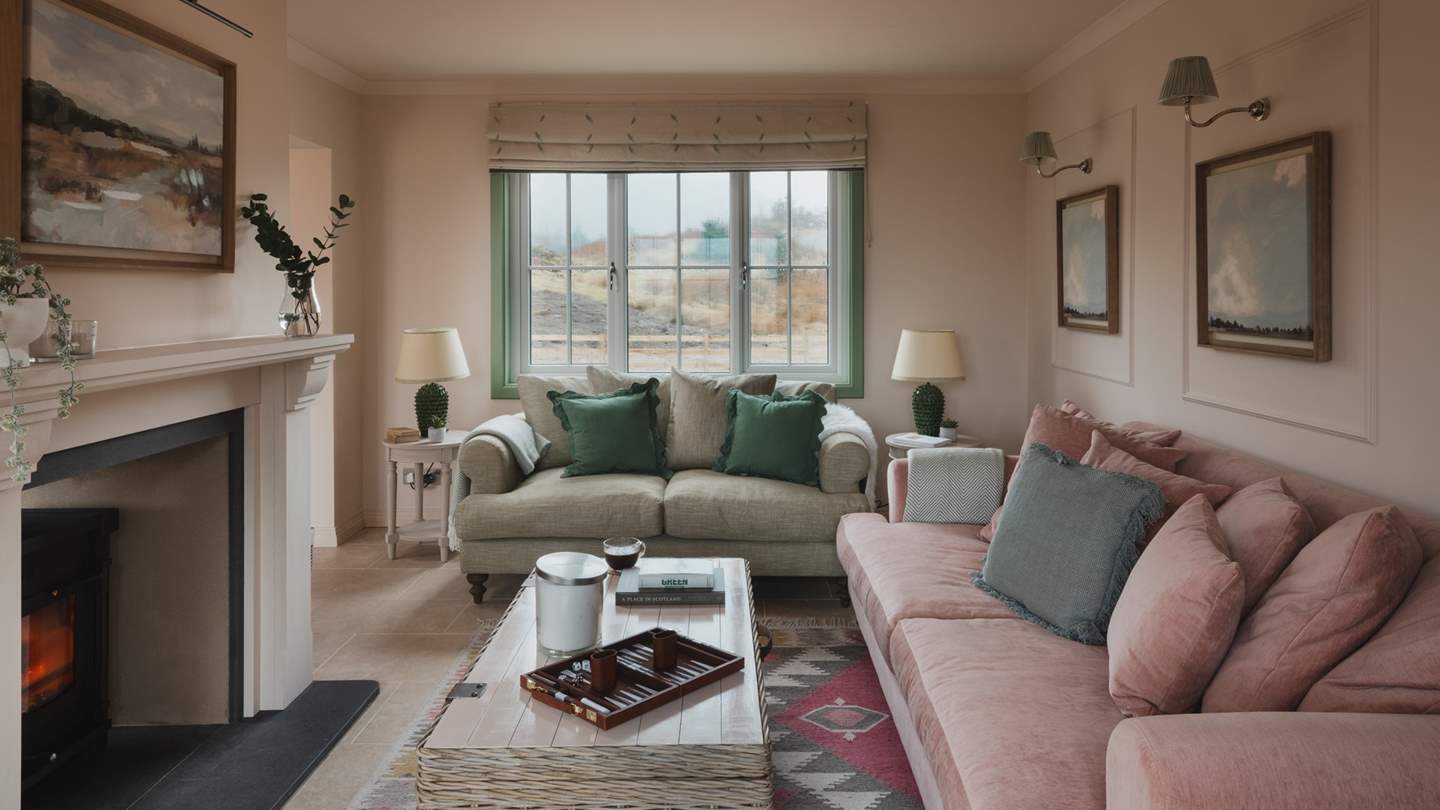 Sash windows offer alternative aspects of the breathtaking views of Loch Linnhe and Ben Nevis