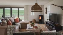 Uncover our modern farmhouse style barn for six plus two dogs, nestled on the outskirts of Kirriemuir in Angus