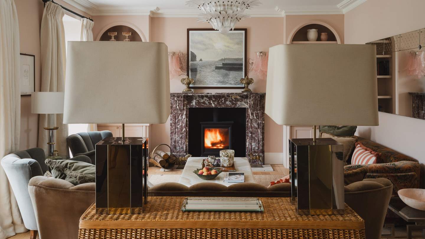 A grand welcome awaits you at Moorlands...