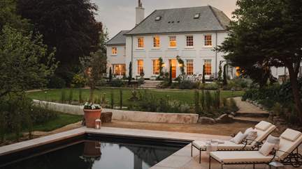 Moorlands  - Mullion, Sleeps 12 + cot in 6 Bedrooms