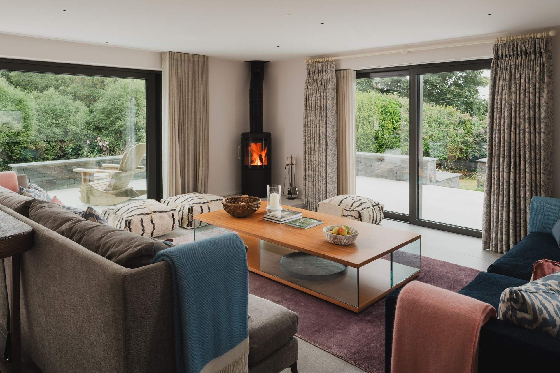 Escape reality for a waterside reverie at our contemporary dog-friendly homestay for six in Mylor...