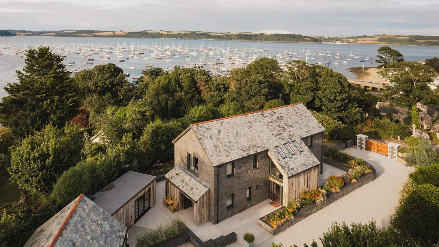 Nestled in Mylor Churchtown on Cornwall’s enchanting south coast, Amaranta is perfectly placed for uncovering the magic of this stunning region