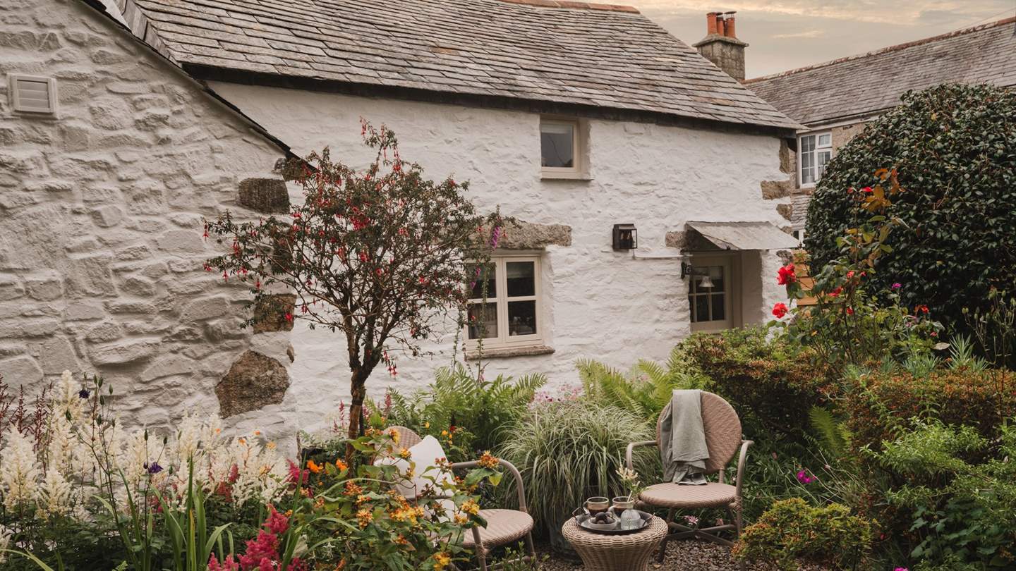 Little Beside is a hidden gem nestled alongside a gentle stream on the edge of Bodmin Moor