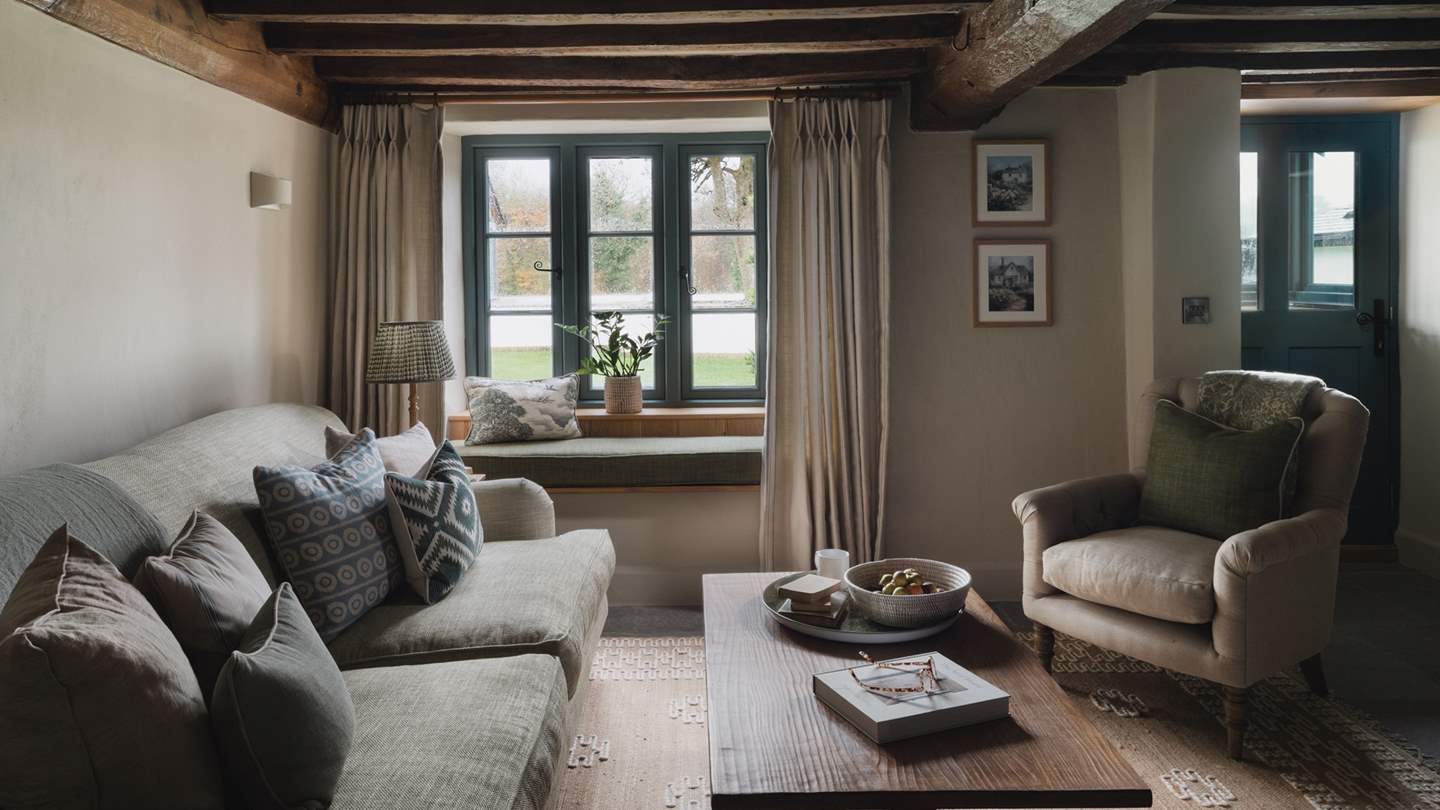 The reception room offers a warm welcome to begin your retreat in style