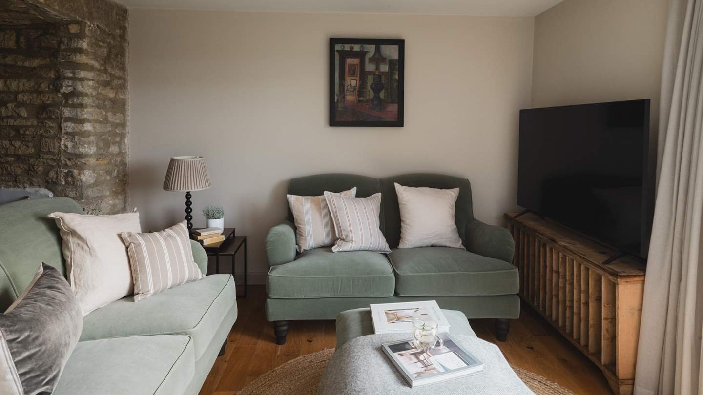 The perfect space to cosy up in the winter season in front of the Smart TV