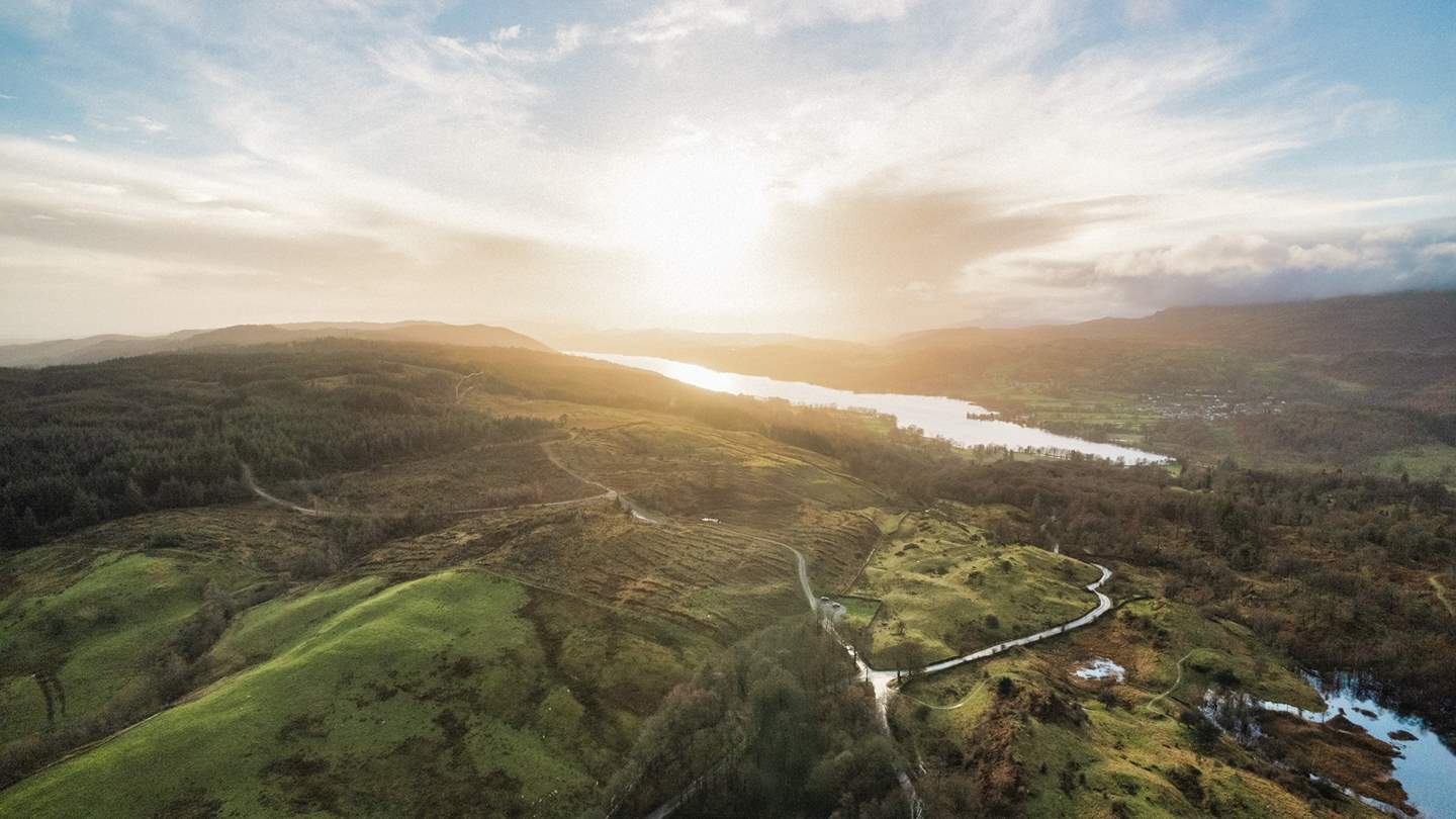 Explore Tarn Hows and Lake Windemere set close to our luxury retreat