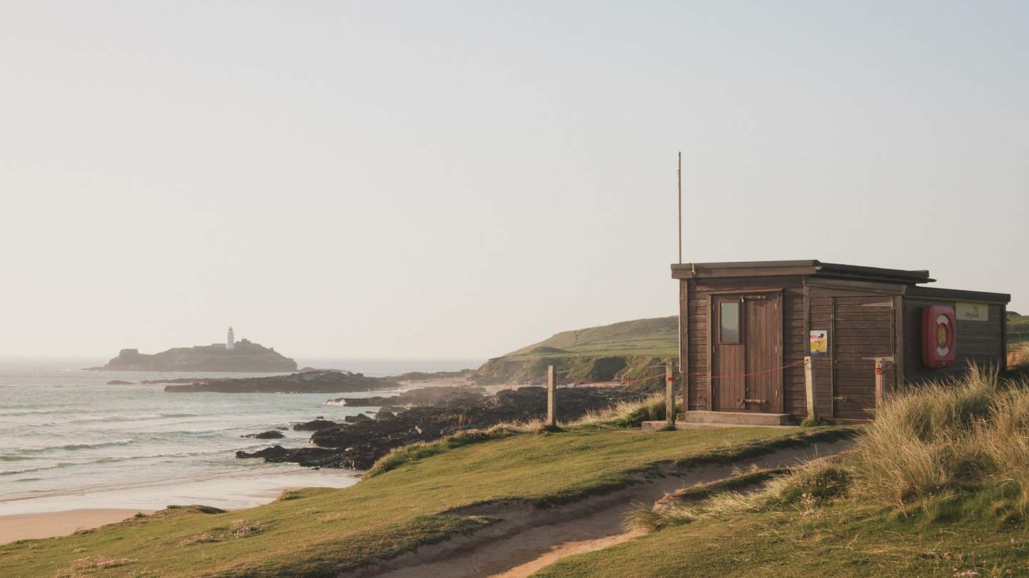 The he sweeping sandy shores of Gwithian and Godrevy lie within easy reach of Polaris