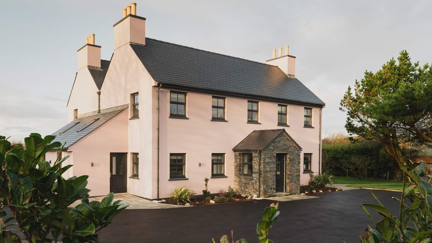 A heavenly setting framed by verdant countryside, the enclosed, outdoor space at Ballalielah is a dream on sun-kissed days