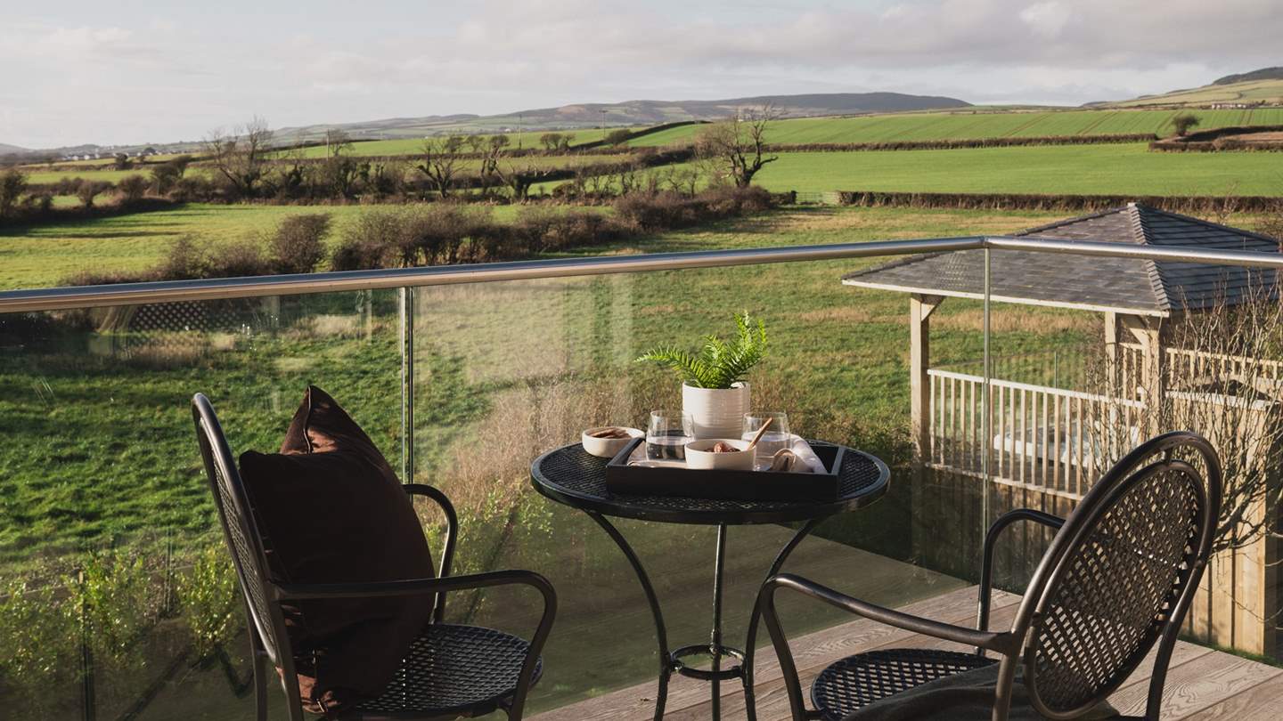 Savour sunrises with your morning coffee...