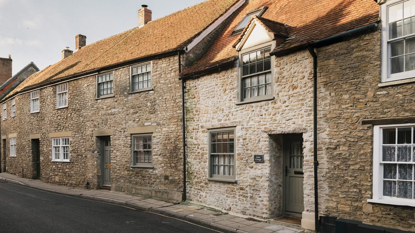With a stunning limestone façade and original sash windows, our darling dwelling is the epitome of country cottage charm