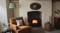 Linen Cottage promises endless countryside cosiness, with a timeless interior style throughout