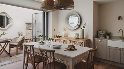 Coravue - Appledore, Sleeps 6 + cot in 3 Bedrooms