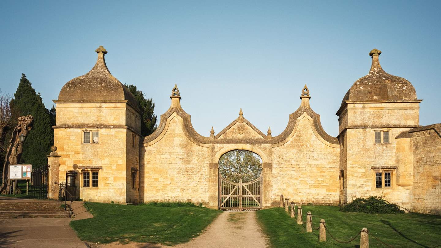 Set in the historic village of Bourton-on-the-Hill, Lower Gables is perfectly situated to enjoy the honey-hued delights of the Cotswolds