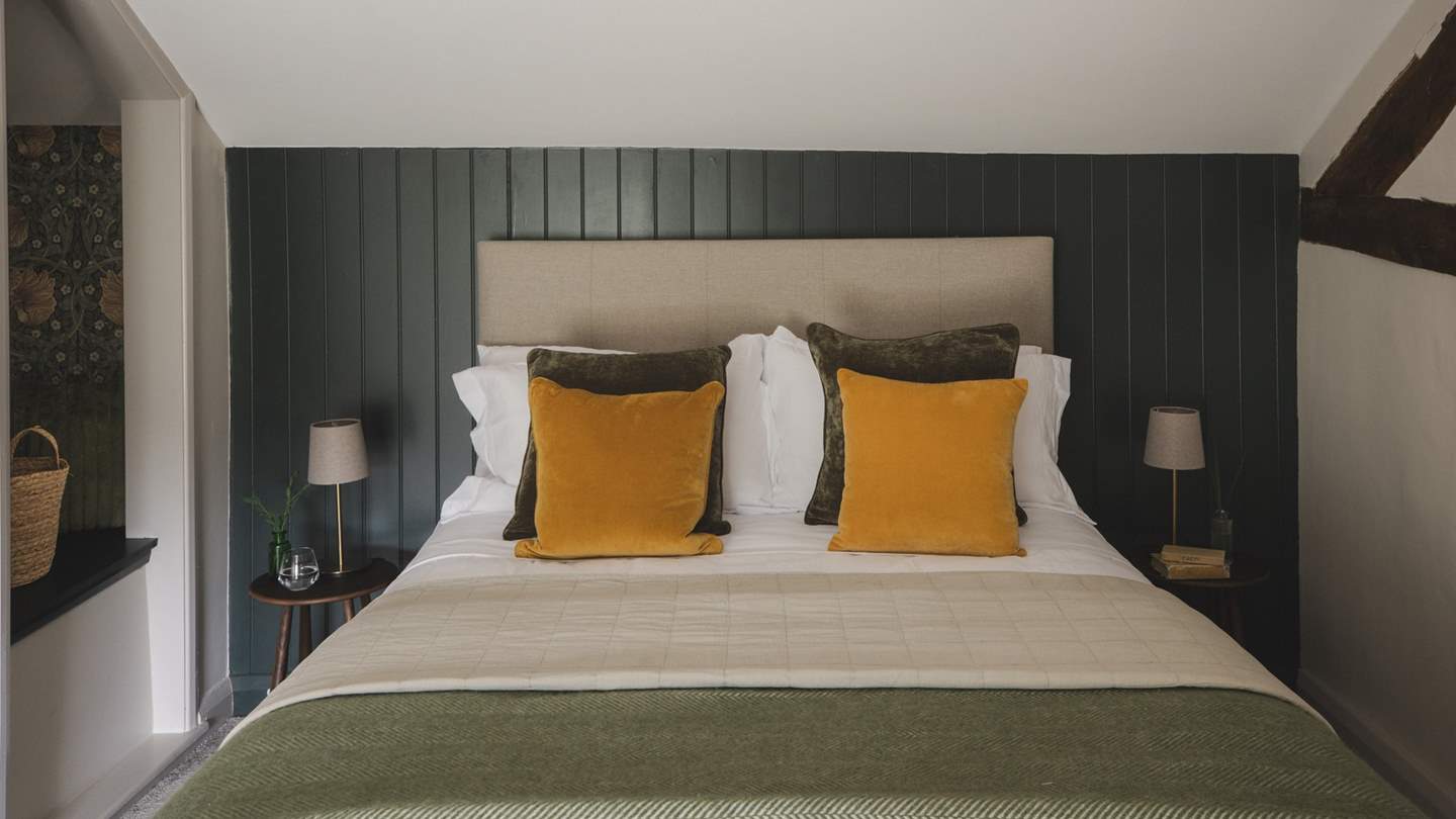 The master bedroom promises a dreamy space to slow down, featuring a king size bed with Hypnos Bliss mattress