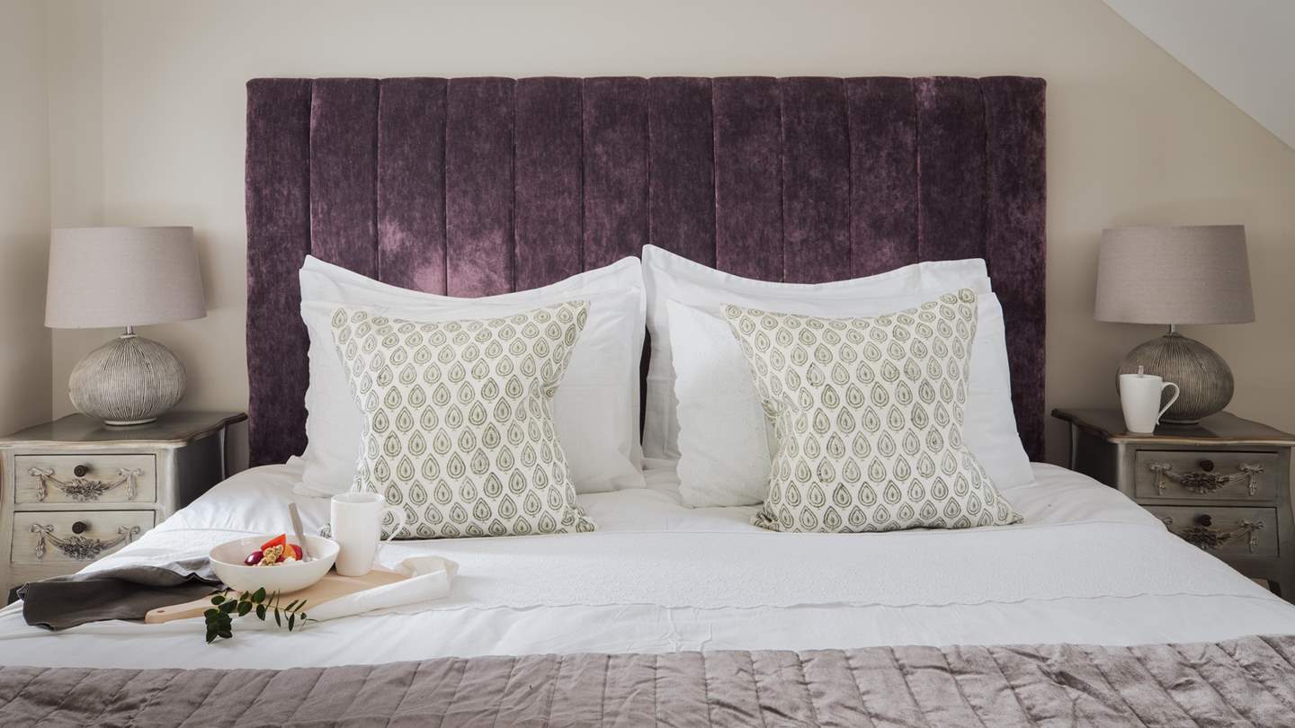 Savour the softness of the super fine linens and watch fishing boats bobbing in the harbour, or relax on the chaise longue next to the window with your latest read