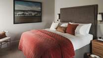 Viewbank is home to three ensuite bedrooms 