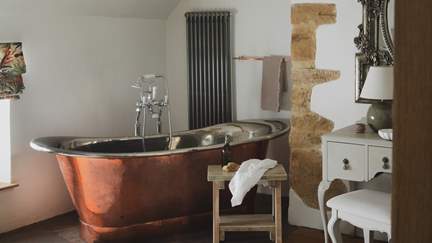 Boutique Retreats lookbook - Bathing