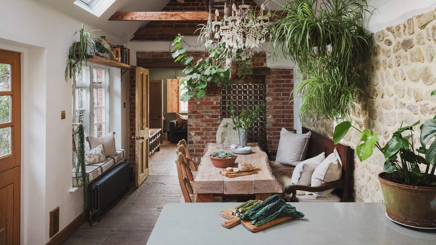 Bathed in natural light, the kitchen and dining spaces have been thoughtfully designed to create a harmonious area for cooking, dining and socialising