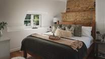 Sink into sumptuous beds dressed in Egyptian cotton