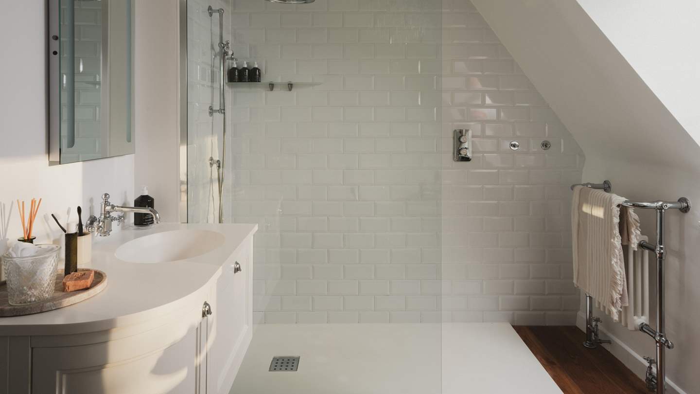 A large rainfall shower invites refreshing mornings