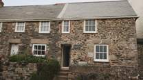 Settled in the charming Marazion, our dreamy cottage lies just a short wander from the square