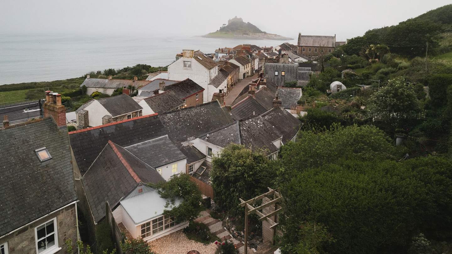 For the lovers of seaside living, Opaline is perfectly positioned to uncover the magic of West Cornwall