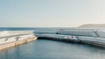 Pay a visit to the vibrant Penzance, home to the Art Deco Jubilee Pool