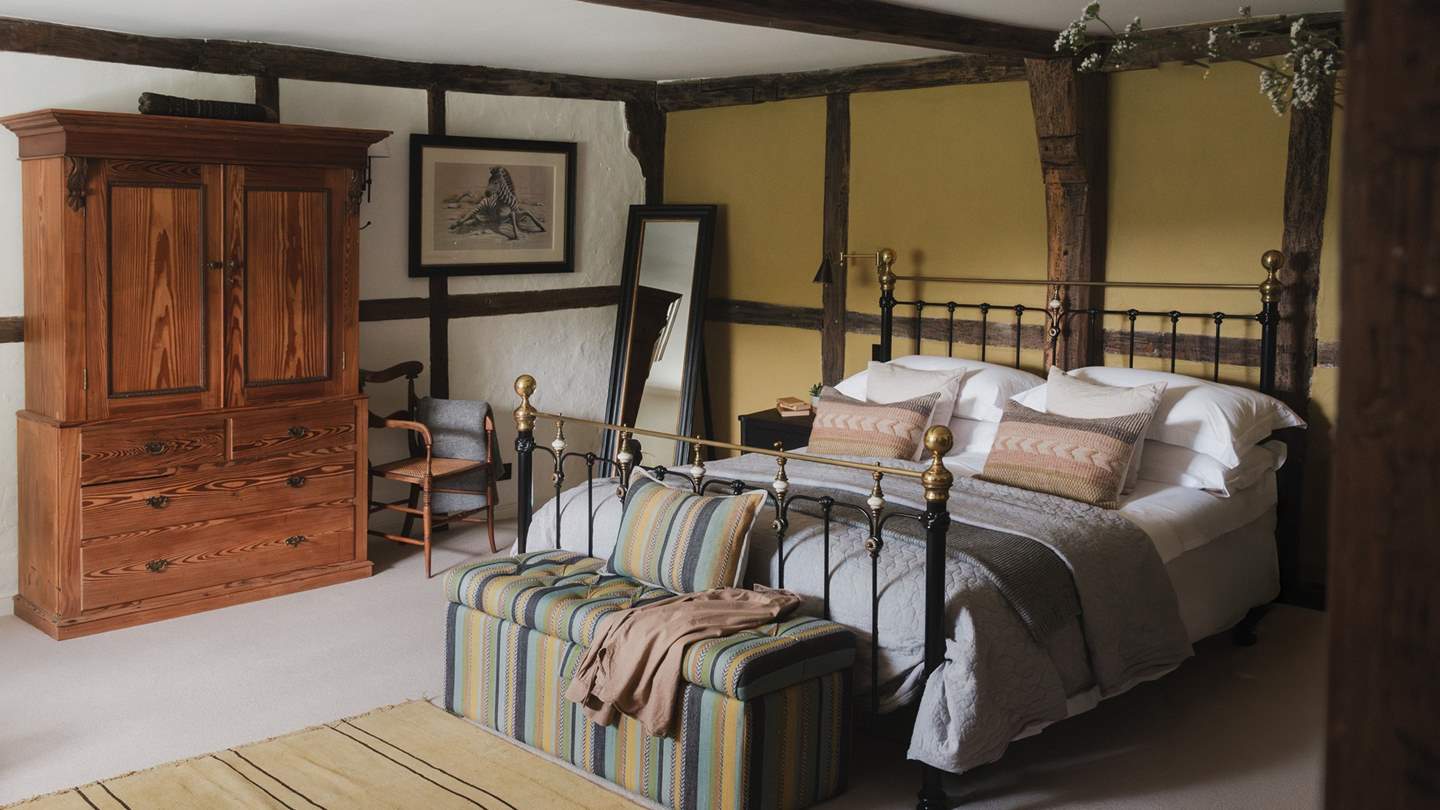 Demeter is home to six beautiful ensuite bedrooms