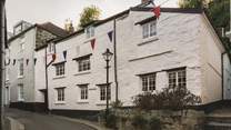 Residing in the heart of Fowey, our heavenly waterside homestay promises a dreamy base from which to explore the town