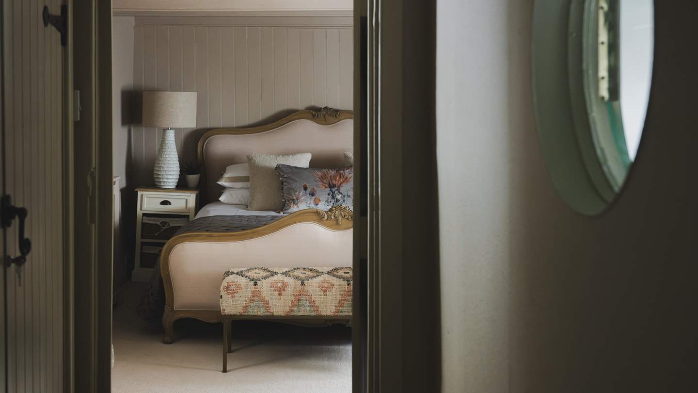 You’ll find three equally serene bedrooms to choose from at Marietta