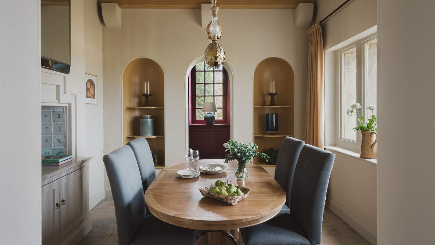 This elegant space invites for mealtimes of any occasion