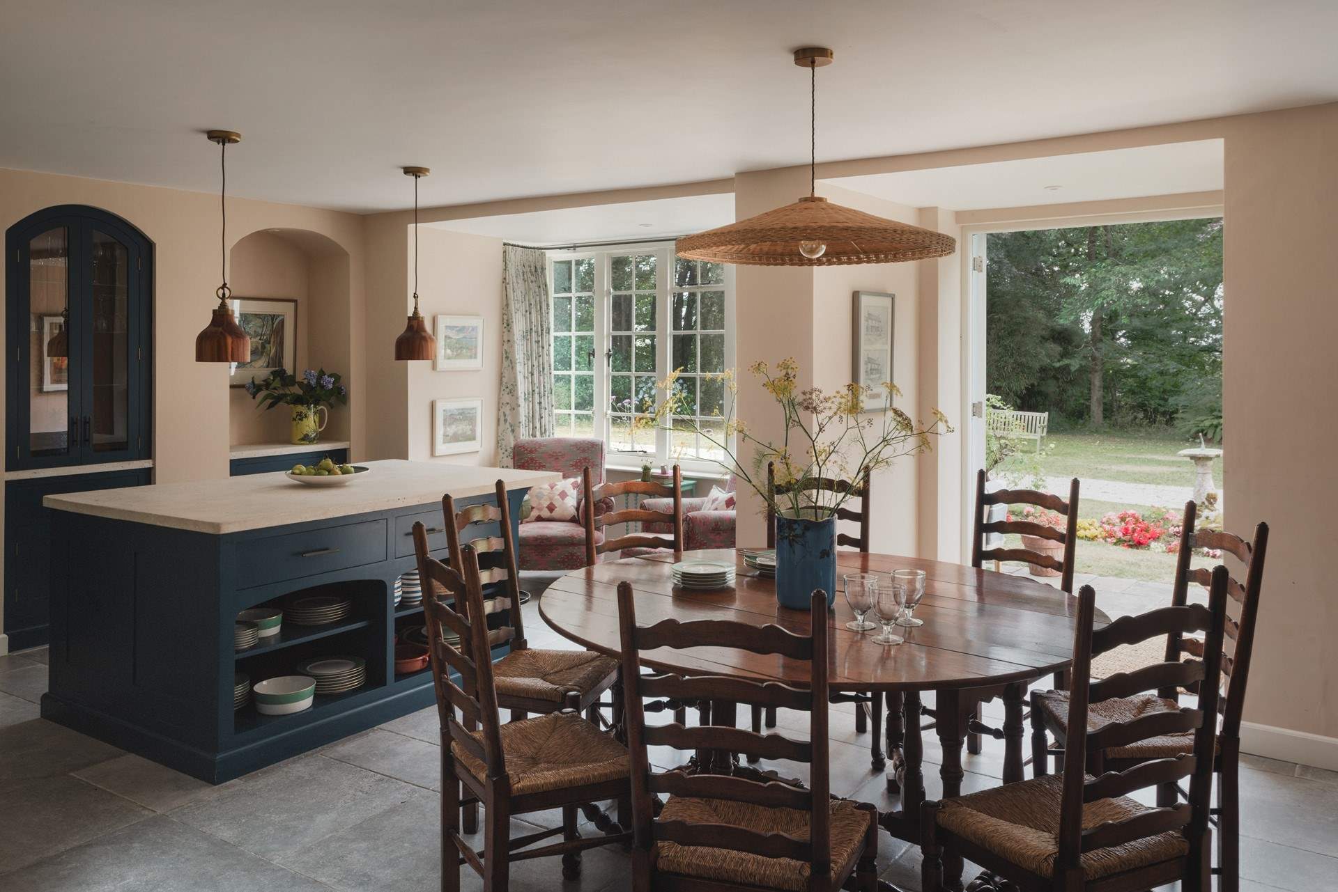 Discover an elegantly curated farmhouse for ten near the coast of Bude...
