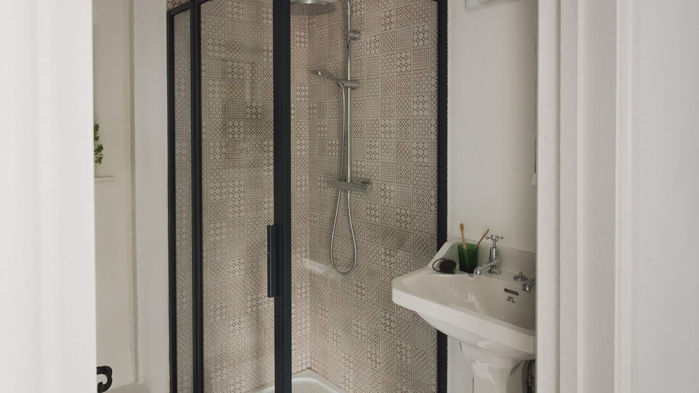 An additional shower can be found in the annexe