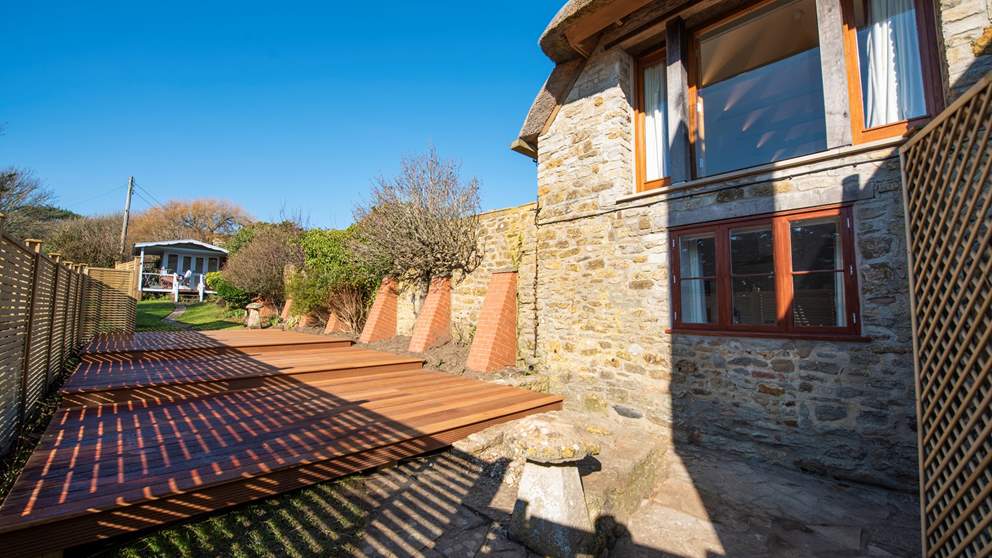 Enjoy boutique luxury The Beach House  Dorset Lyme Regis 