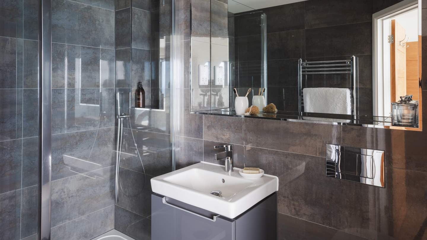 In the en suite you'll find a shower with a rainfall head