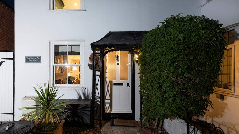 Yachtsman's Cottage - Sleeps 4 + cot - Lymington